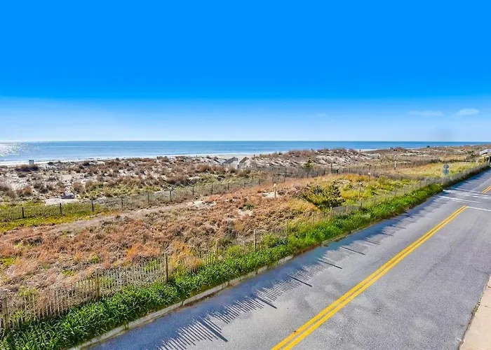 Breakwater Ii 202