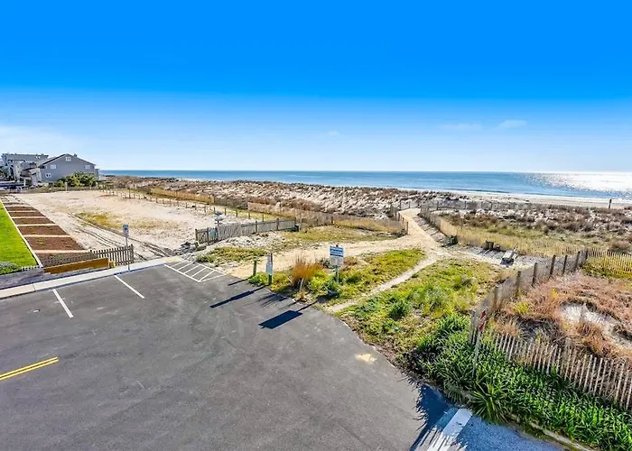 Breakwater Ii 202